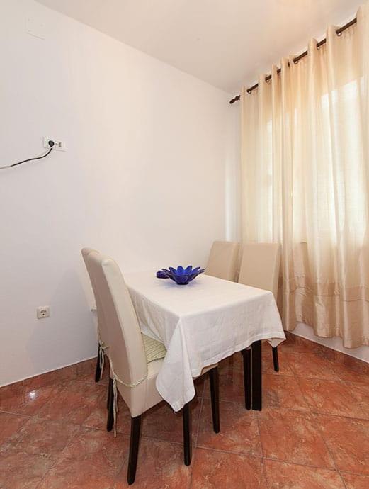 Apartmani Saric Tučepi Extérieur photo