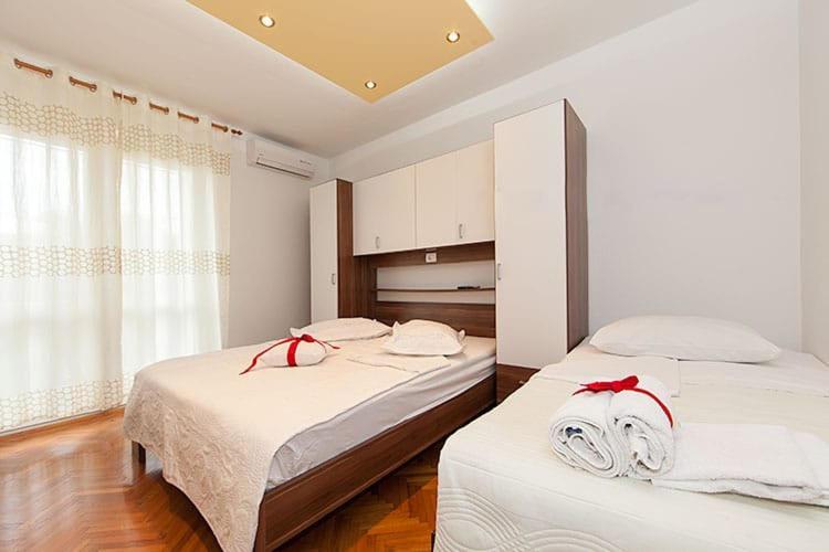 Apartmani Saric Tučepi Extérieur photo